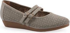 White Mountain Rivian Mary Jane in Taupe Grey/Sueded/Smooth at Nordstrom Rack, Size 8.5