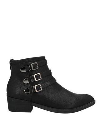 Francesco Milano Ankle boots