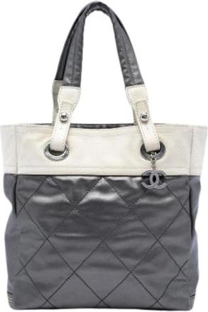 Chanel Pre-owned Tote Bags, female, Gray, Size: ONE SIZE Pre-owned Paris Biarritz Tote Bag