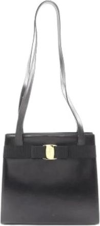 Ferragamo Pre-owned Shoulder Bags, female, Black, Size: ONE SIZE Pre-owned Leather Shoulder Bag