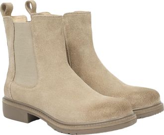 Celtic & Co. Essential Chelsea Ankle Boot in Sand at Nordstrom, Size 7