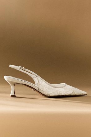 Lola Cruz Alberta Lace Kitten Pumps