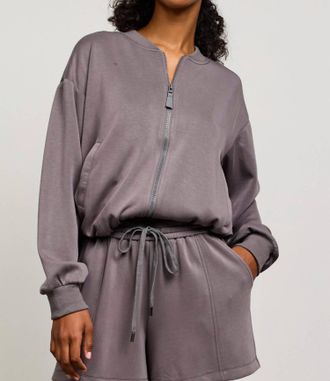 Skies Are Blue Clothing Murphy Scuba Jacket In Mole