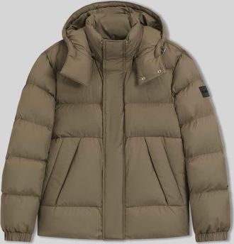 HUGO BOSS Regular Fit Steppjacke mit Stehkragen mit Druckknöpfen in Schlamm, Größe 46