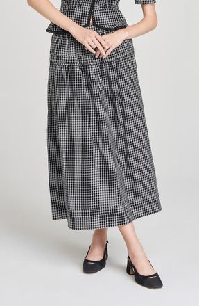 Wayf Gemma Plaid Pleated Skirt in Ivory-Black Gingham at Nordstrom, Size Large