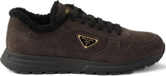 Prada Sneakers Prax in pelle scamosciata - Marrone