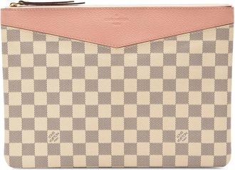 Louis Vuitton Pre-owned Clutches, female, Beige, Size: ONE SIZE Pre-owned Cosmetic Pouch