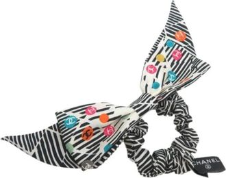Chanel Pre-owned Accessories, female, Multicolor, Size: ONE SIZE Pre-owned Silk Hair Accessory