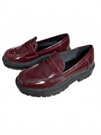 Soda Womens Eureka Loafer In Burgundy