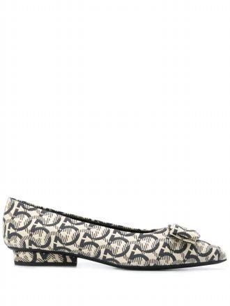Ferragamo Womens Viva Gancini-Woven Ballerinas Shoes In Beige