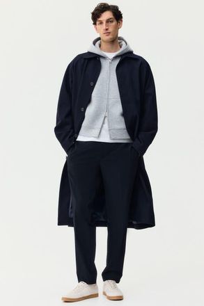 H&M Slim Fit Tailored Joggers in Dark Blue at Nordstrom, Size Large