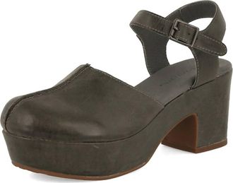 Chocolat Blu Women Gabrielle Platform Heel Clog In Olive