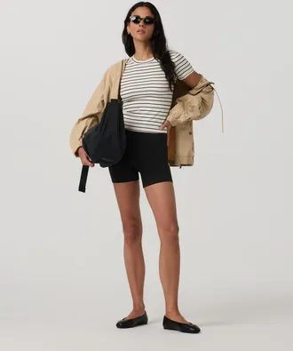 Vuori Clothing Pose Fitted T-Shirt | Ink Stripe | XS, Size Extra Small