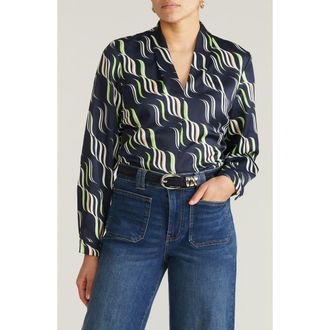 Universal Standard Cambria Pebble Georgette Top in Paddington Ribbon Print at Nordstrom, Size Xs