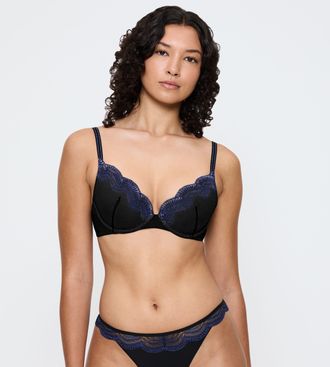 Triumph Push-up-BH TRIUMPH Comfort Glam WHU, Damen, Gr. 75, Cup B, schwarz, Spitze, Obermaterial: 46% Polyester, 41% Polyamid, 13% Elasthan, BHs Push-up-BH, m