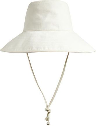 Lack of Color Holiday Cotton Canvas Bucket Hat in Coconut at Nordstrom, Size Medium/large