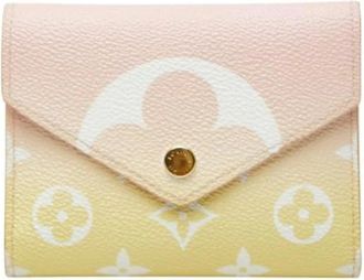 Louis Vuitton Pre-owned Wallets, female, Pink, Size: ONE SIZE Pre-owned Monogram Wallet (tri-fold)