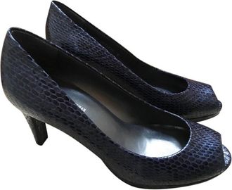 Stuart Weitzman Peep toe shoes Size 40