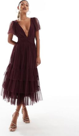 Lace & Beads Bridesmaid Madison v neck tulle midi dress in burgundy-Red