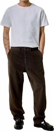 Merz b. Schwanen Bold Corduroy Chino In Chocolate