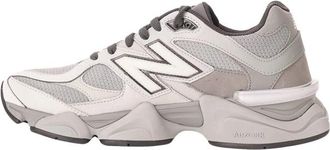 New Balance 9060 Hardloopschoenen - Heren - Hardloopschoenen - Grijs - 43 EU - Leer - Fitness