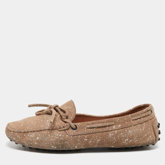 Tod's Tods Beige Suede And Silver Paint Spot Bow Loafers