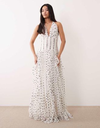 Lace & Beads Vestito lungo in tulle a pois color bianco e marrone allacciato al collo con volant-Multicolore