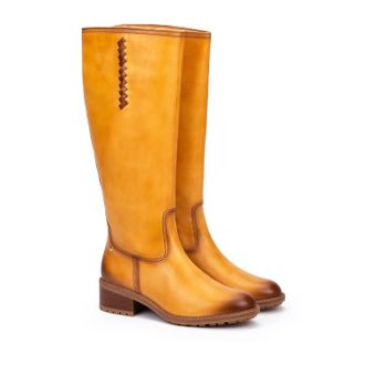 Pikolinos Womens Medina 9761 Boots In Vanilla