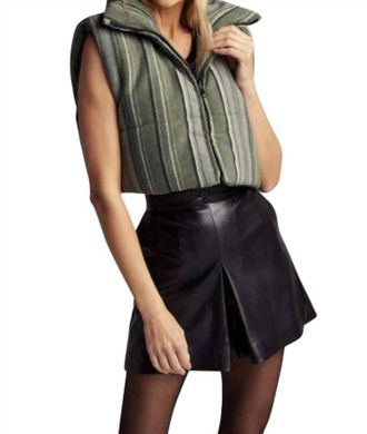 Sundays Stripe Puffer Vest In Cedar Stripe