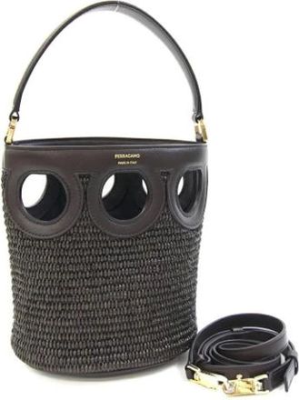 Ferragamo Pre-owned Bucket Bags, female, Brown, Size: ONE SIZE Pre-owned Raffia Shoulder Bag