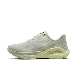 Nike Mens Structure Plus Shoes in Green | IR2170-300