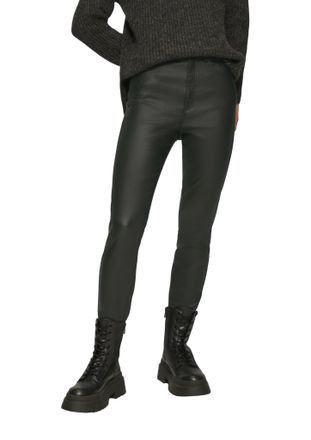 QS by s.Oliver Lederimitathose QS SADIE, Damen, Gr. 44, L&auml;nge 30, schwarz, Obermaterial: 75% Viskose, 22% Polyamid, 3% Elasthan, unifarben, regular fit kn&ouml;chellang, 