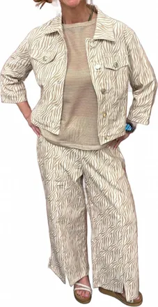 Isle Womens Savanna Breeze Jacket In Zebra