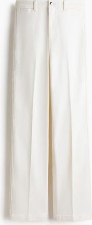 H&M Straight High Jeans in White at Nordstrom, Size 16
