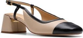 Clarks Slingback Pump in Sand Combi Lea at Nordstrom Rack, Size 5.5