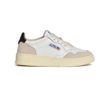 Autry Medalist Low Sneaker - female - Autry - Sneakers - White - 4 UK - Shoes