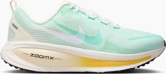 Nike Womens Vomero 18 Road Running Shoes In Mint Foam/bleached Turquoise