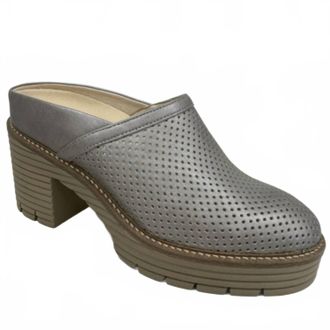 Softwaves Womens Mansi Heeled Mule Clogs In Taupe