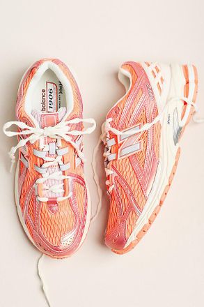 New Balance 1906R Sneakers