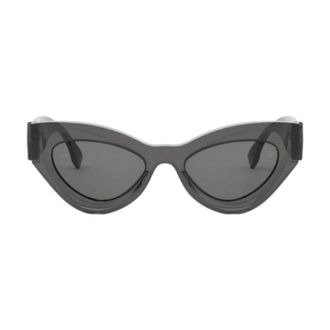 Fendi FE40146I20A Cat-Eye Sunglasses - Gray