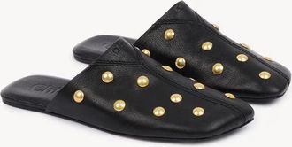 Chlo&eacute; Studded Leather Slippers - Black