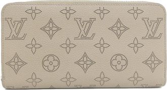 Louis Vuitton Galle Leather Long Wallet (Bi-Fold) (Pre-Owned)