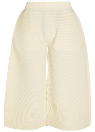Issey Miyake Corrugated Cropped Ribbed-knit Trousers - Off White - 2