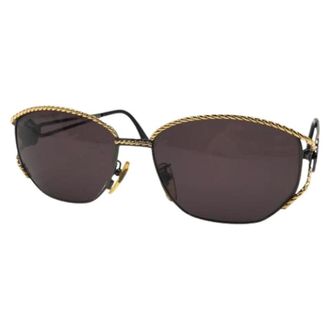 Fendi Pre-owned Accessories, female, Black, Size: ONE SIZE Pre-owned Metal Sunglasses