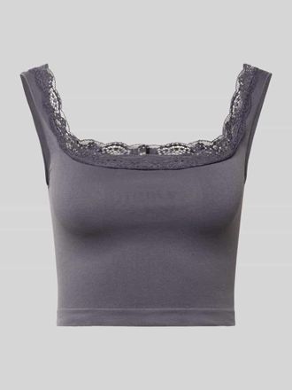 Only Slim Fit Crop Top mit Spitzenbesatz Modell VICKY in Rauchblau, Gr&ouml;&szlig;e XS