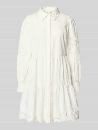 Vero Moda Knielanges Hemdblusenkleid mit Lochstickerei Modell Zimia in Weiss, Gr&ouml;&szlig;e 34