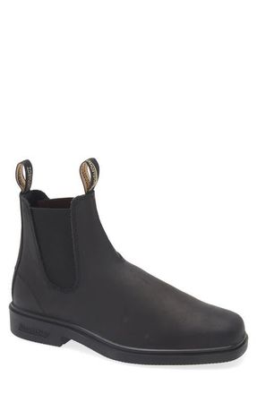 Blundstone Plain Toe Chelsea Boot in Black at Nordstrom, Size 7.5