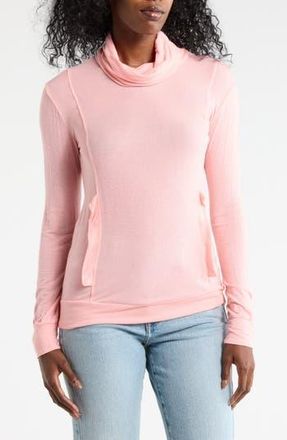 Go Couture Turtleneck Sweater in Brandied Melon at Nordstrom Rack, Size X-Large