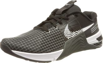 Nike Womens Metcon 8 Running Shoe, Black/White-Dk Smoke Grey-Smok, 4 UK