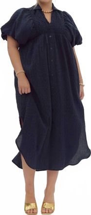 Entro Textured Puff Sleeve Midi Dress - Plus In Navy